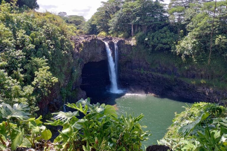 Kilauea Military Camp: Stay in Military Lodging on a Volcano - Poppin ...